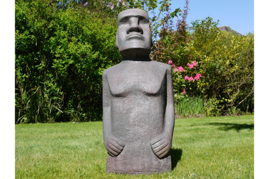 Large-Easter-Island-man-garden-sculpture-front