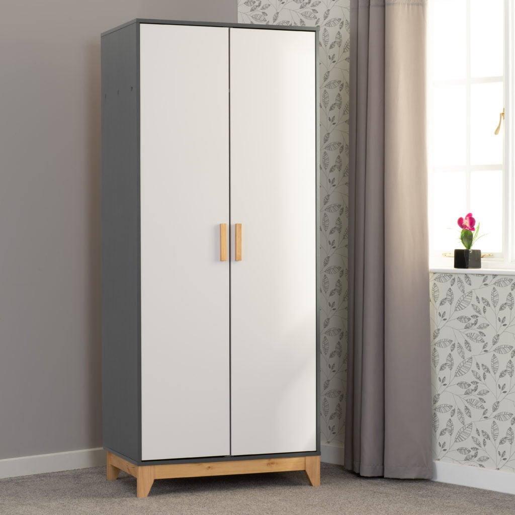 Cleveland-2-door-wardrobe-room-set