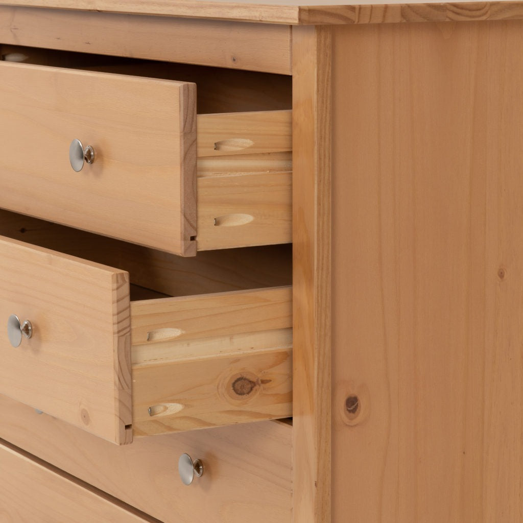 Oslo-4-drawer-chest-drawers-detail