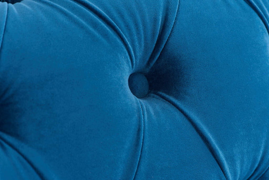 Chester-3-seater-blue-buttom-detail