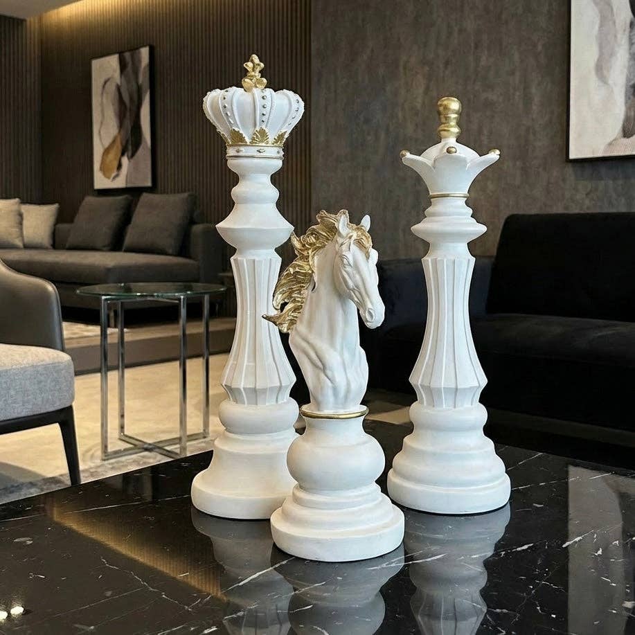 Large King Chess Piece