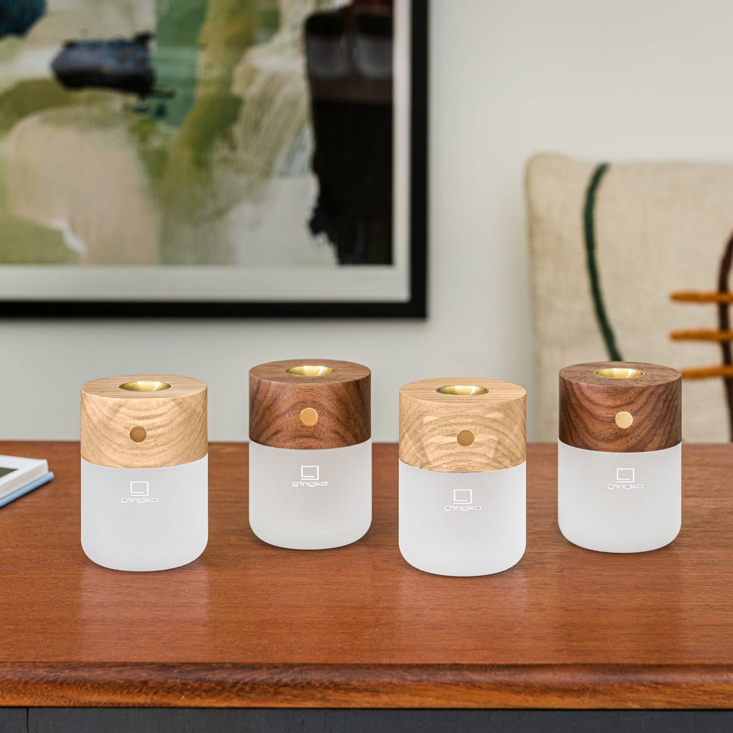 Smart Diffuser Lamp: Walnut